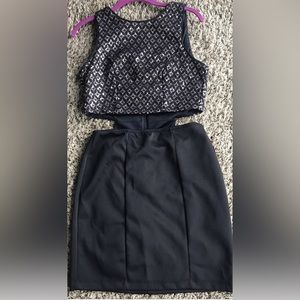 Beyond Gorgeous  Dress Emerald Sundae     Sz .9 ( Black And Sparkly Gold)